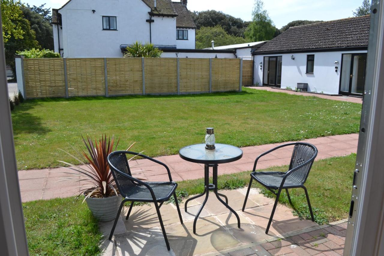 Number 3, Lytton Tree Lodge, Reydon, Southwold Exteriör bild
